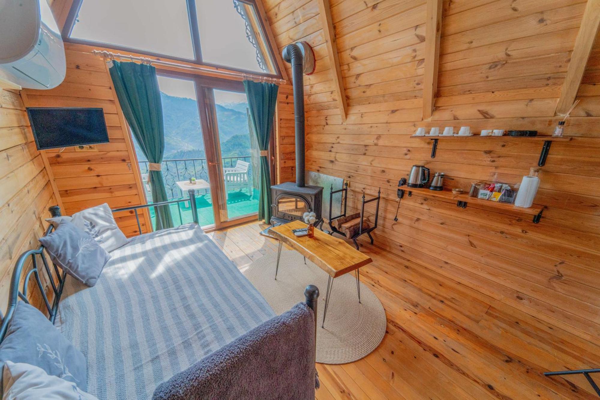 Pera Bungalov Ardesen Bagian luar foto